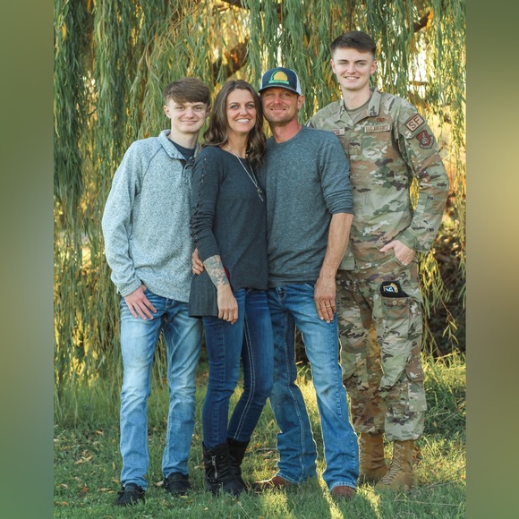 Meet your Posher, Carrie - Picture 10 of 10